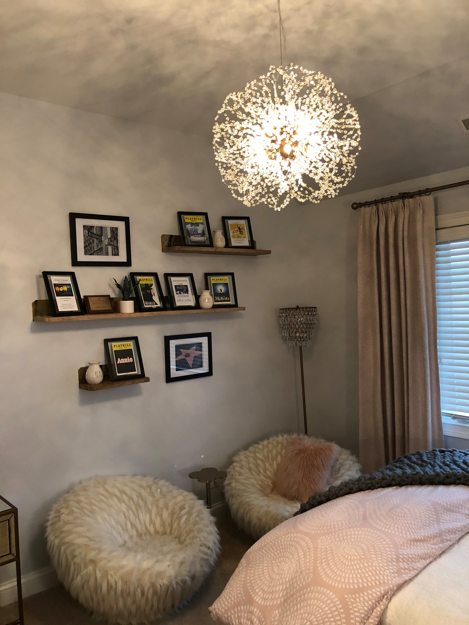 Inviting Transitionally Designed Home