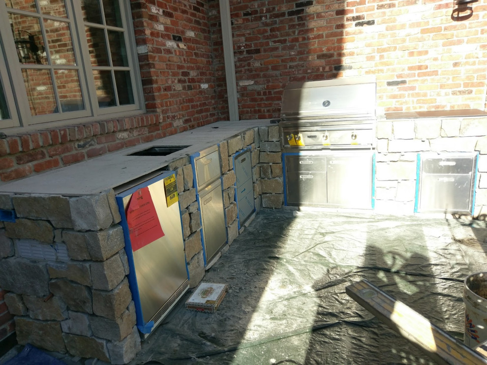 Outdoor Kitchens