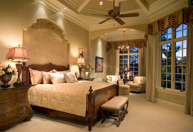 Sater Group's "Cordillera" Custom Home Plan classico-camera-da-letto