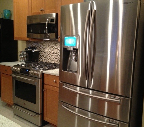 Kitchen - transitional kitchen idea