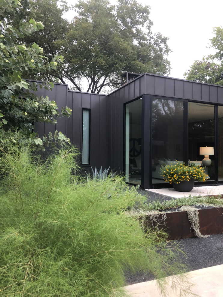 Contemporary Cottage