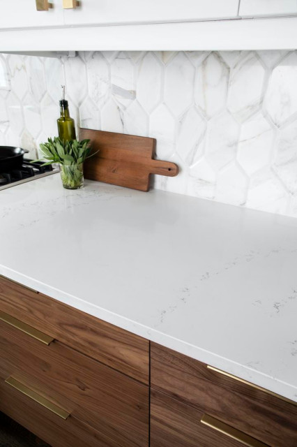 HanStone Quartz USA  Quartz Bathroom Countertops: 9 Designs to Inspire  Your Next Look - HanStone Quartz