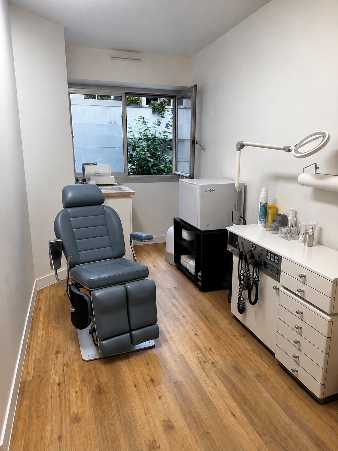 Projet Saint Dominique, rénovation d'un cabinet de podologie & d'ostéopathie