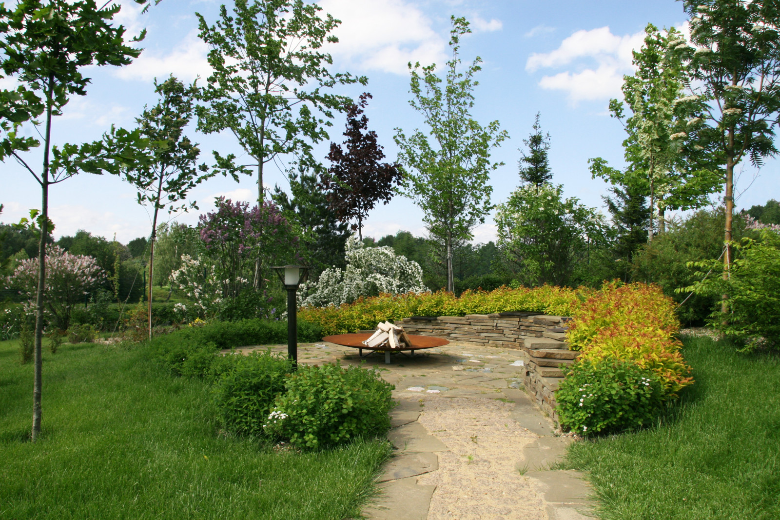 Благоустройство и озеленение