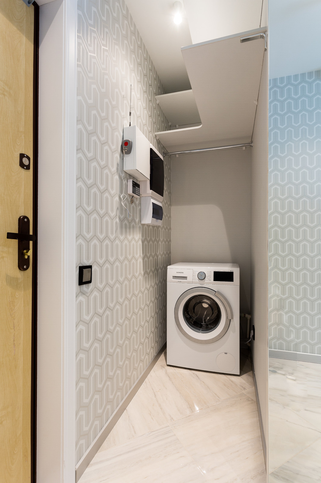 Реализованный проект "Желтое на сером"