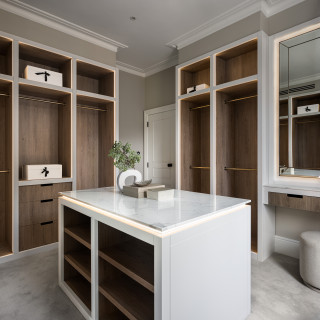 75 Beautiful Traditional Wardrobe Ideas and Designs - March 2024 | Houzz UK