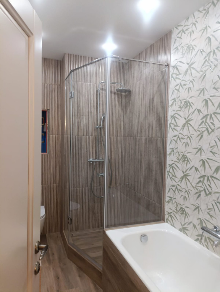 Душевое ограждение из закаленного стекла