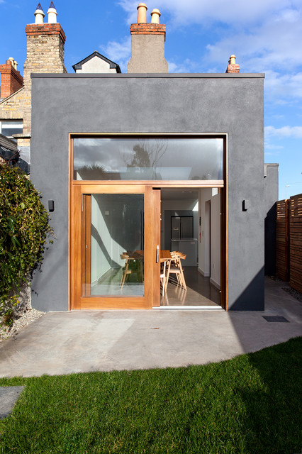 Off square modern-uteplats