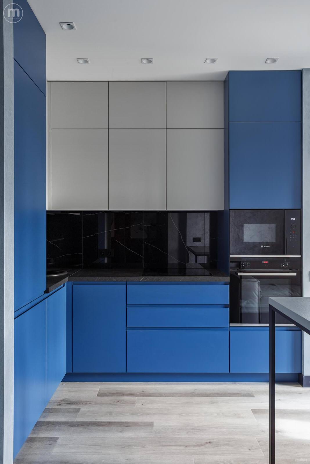 Синяя кухня