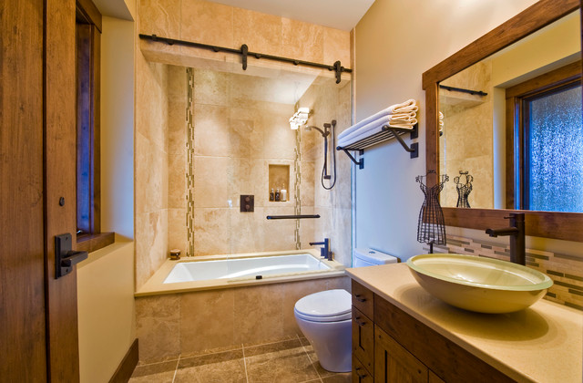 Okanagan Log Home montagne-salle-de-bain