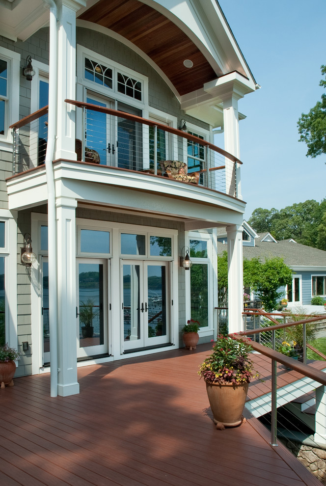 Inspiration for a traditional deck in Baltimore.