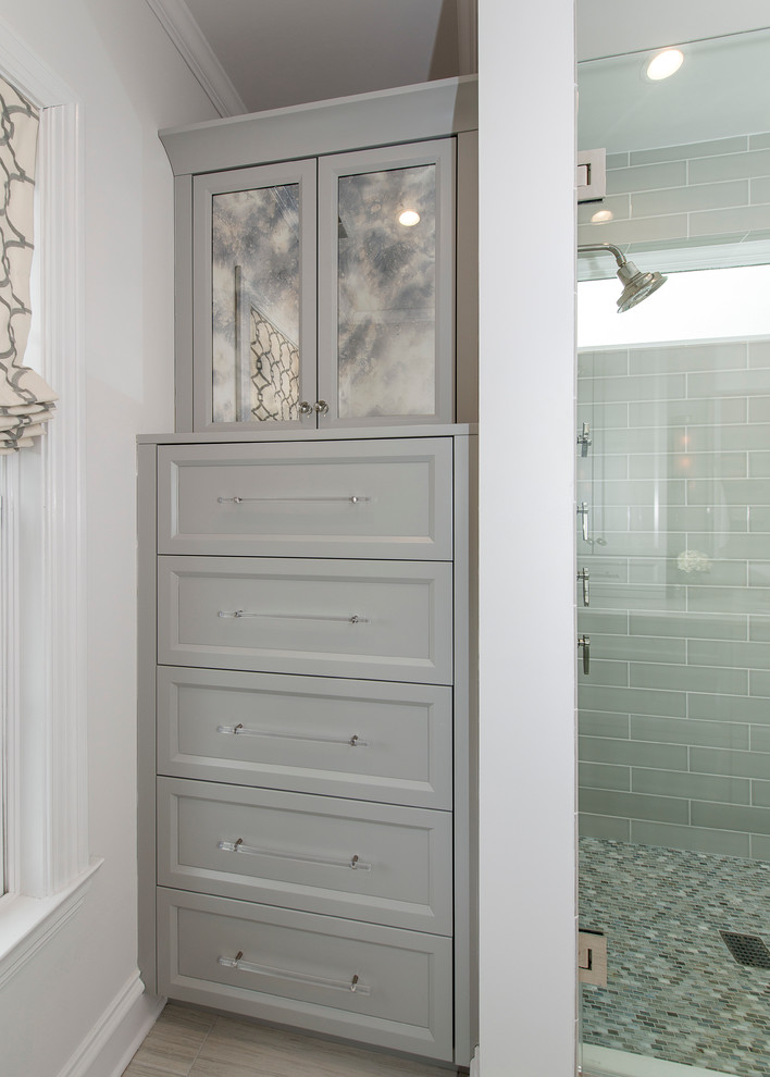 Alcove shower - large transitional master gray tile porcelain tile alcove shower idea in Chicago with gray cabinets, a one-piece toilet, white walls and an undermount sink