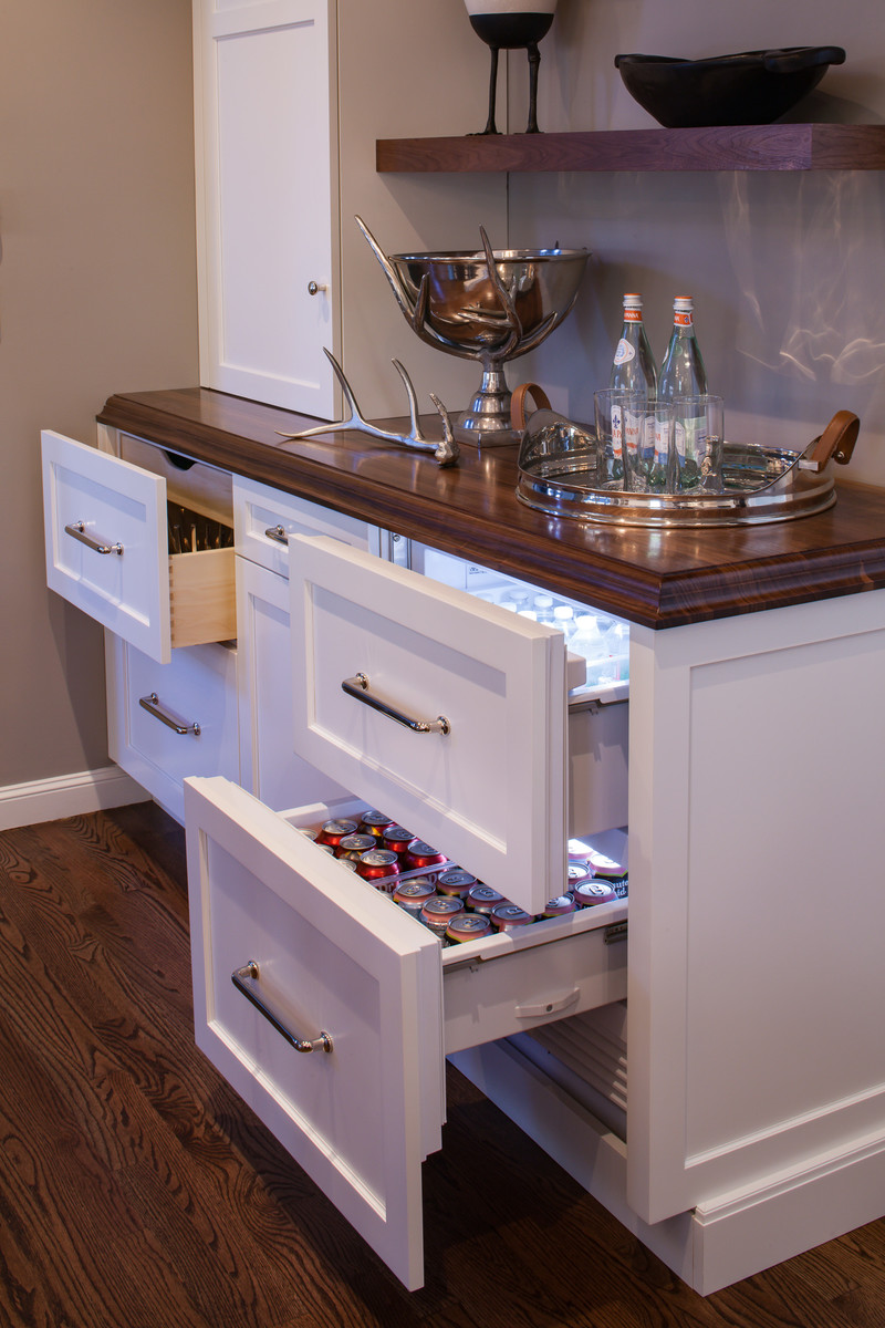 Transitional kitchen photo in Boston