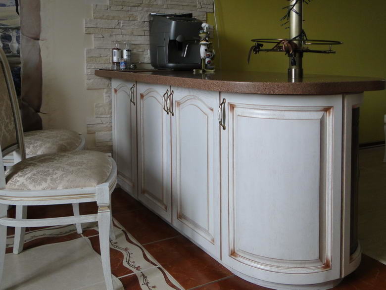 Кухонный гарнитур из массива дуба под заказ