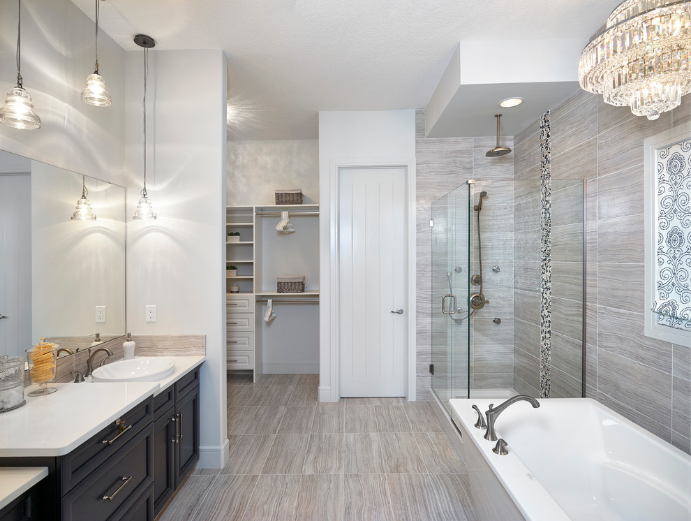Photo of a transitional bathroom in Edmonton.
