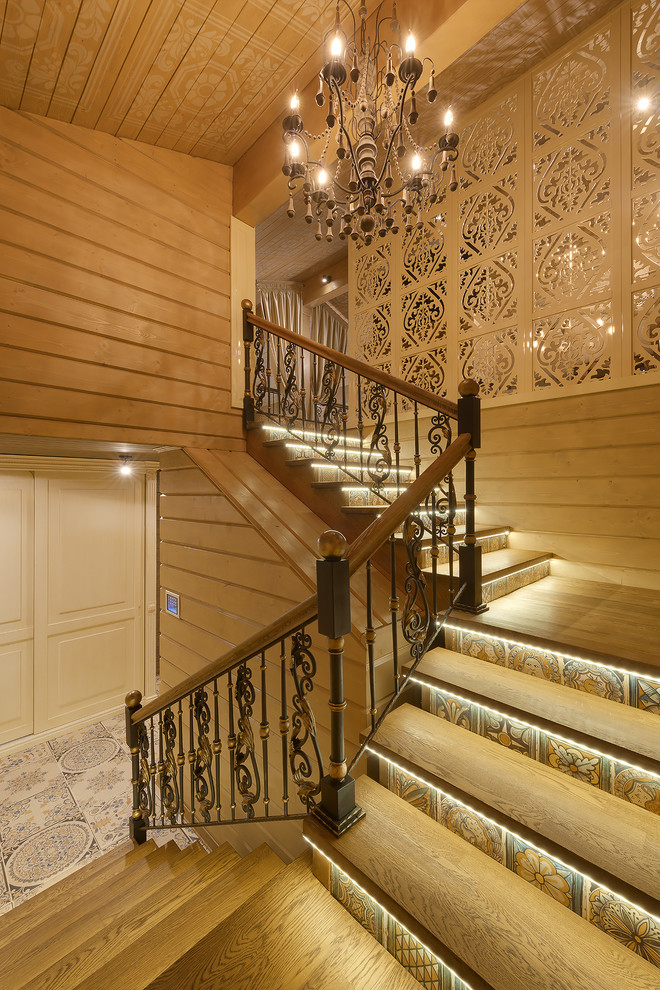 Дом на берегу реки