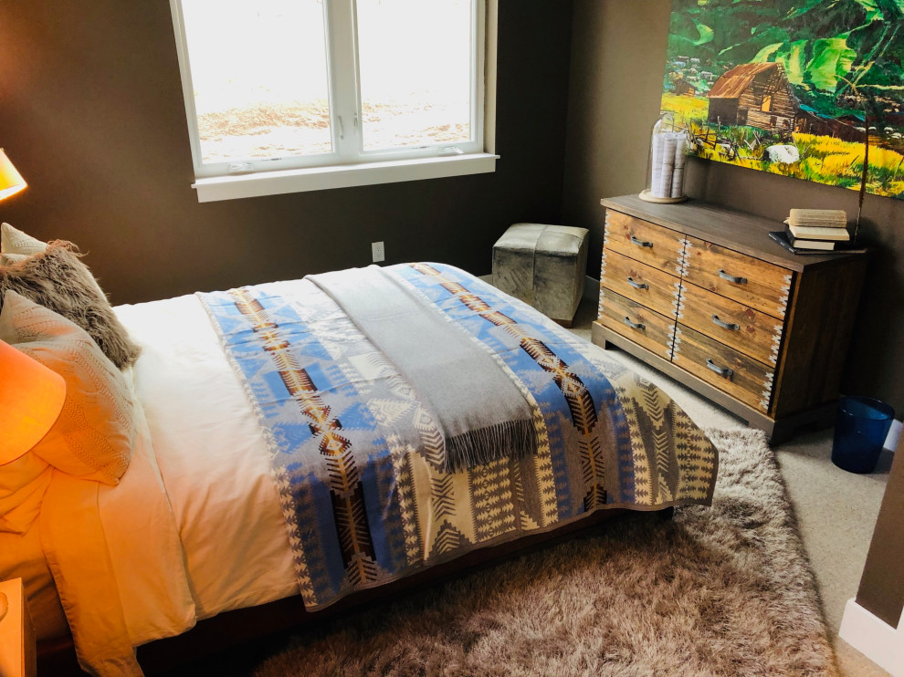 Home design - transitional home design idea in Denver