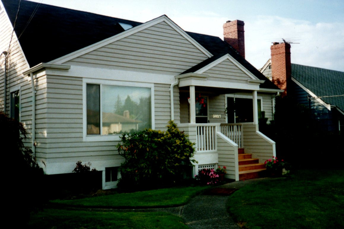Eagan Residence