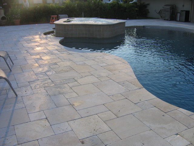 Ivory Travertine Paver French Pattern Ivory Travertine Paver French Pattern Traditional Pool