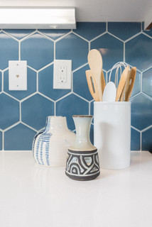 Blue Hexagonal Tile Backsplash - Modern - Kitchen - Los Angeles - by ...