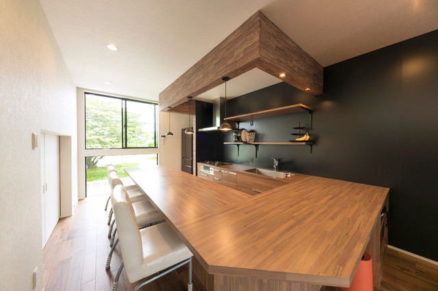 Caf&eacute; House scandinave-salle-a-manger