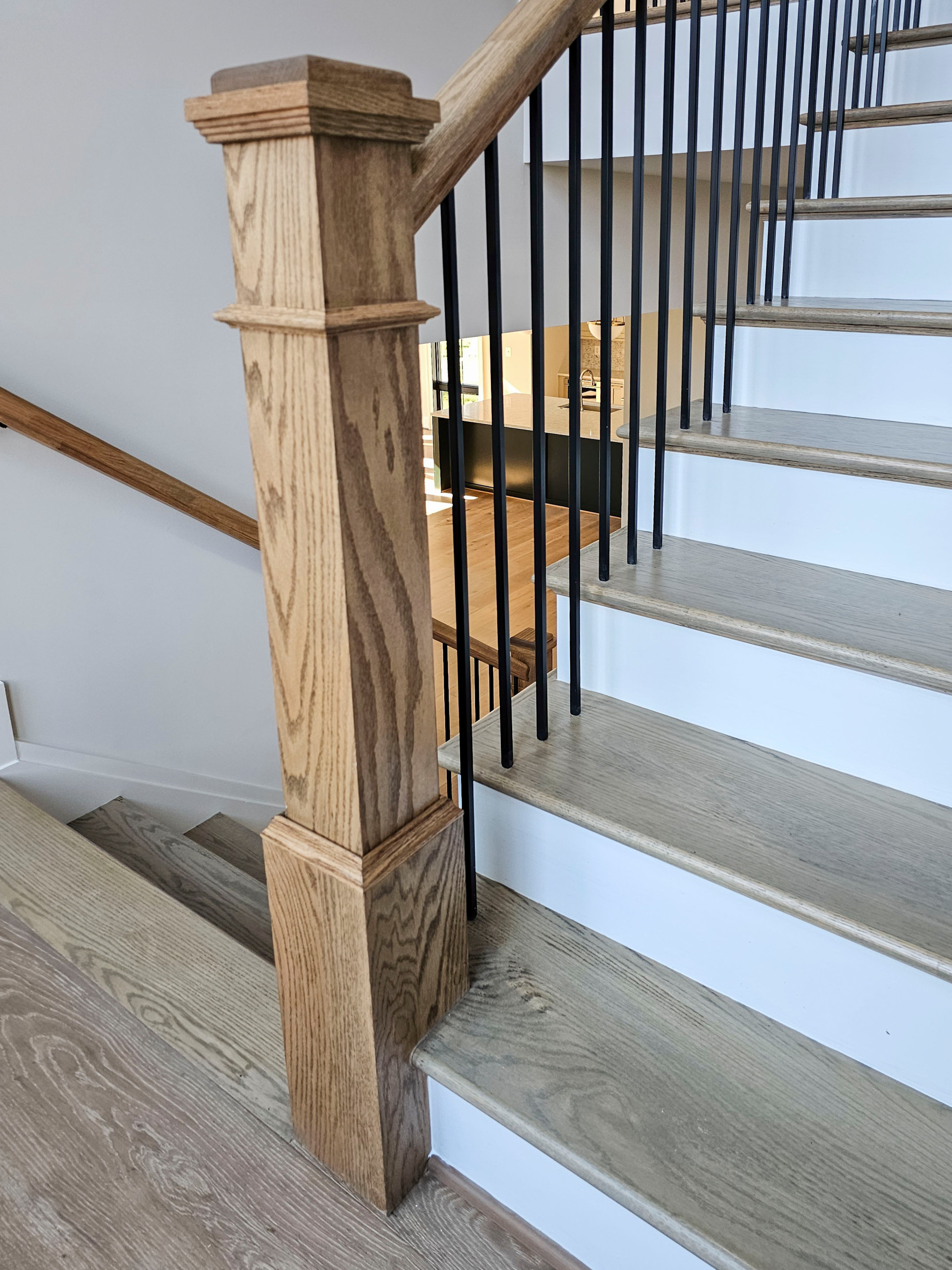 105_Modern and Bold U-Shaped Staircase, Vienna VA 22180