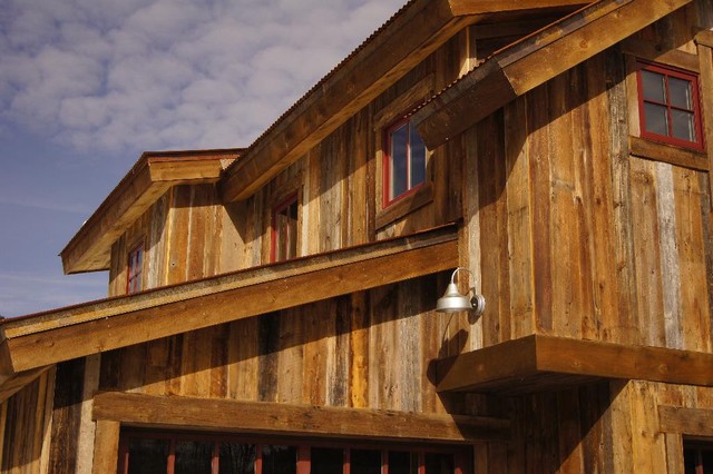 Barnwood Siding Rustic Albuquerque By Alpenglow Building Example Of A Mountain Style Home Design In Albuquerque