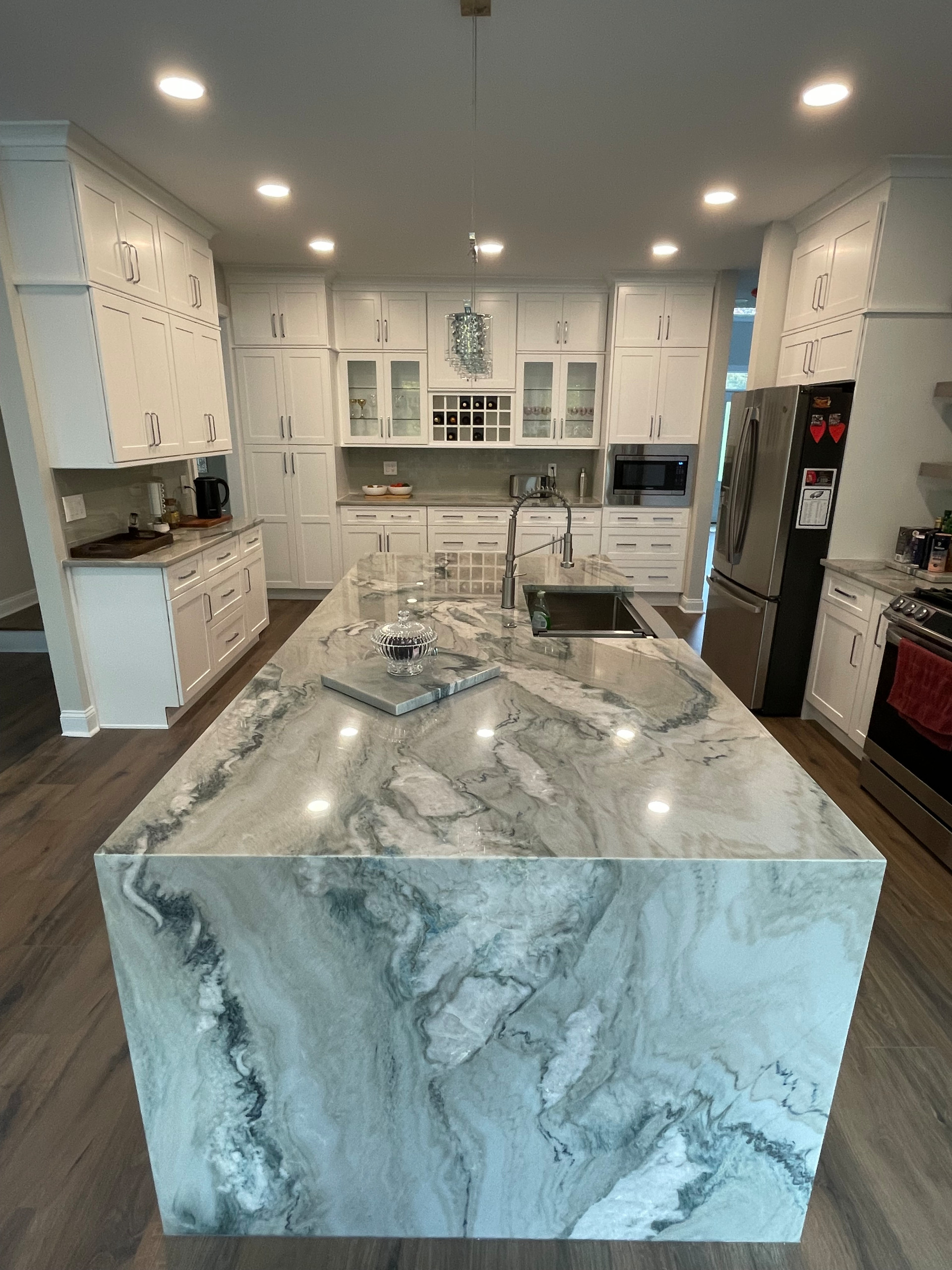 Light and Spacious Kitchen in Holland, PA