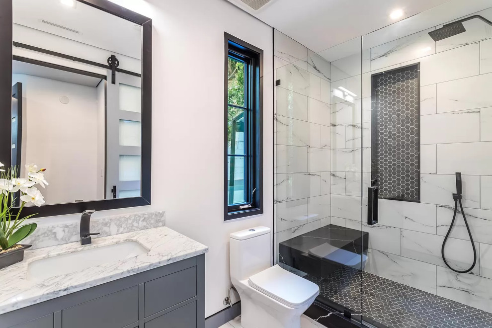 Sherman Oaks Hill cut & New construction custom house Modern