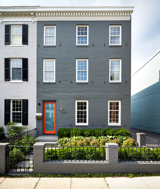 Inspiration for a contemporary home design remodel in DC Metro