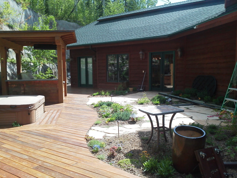 Live roof, tight patio.  Notice the lighting