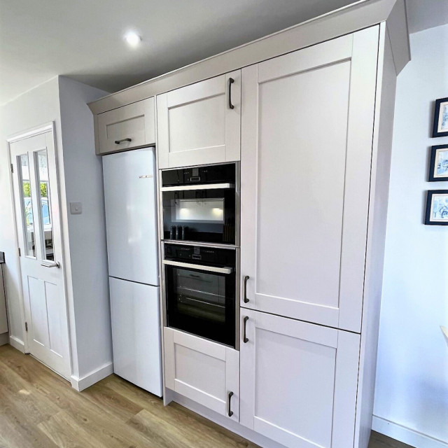 Mr & Mrs Hewitson traditional-kitchen