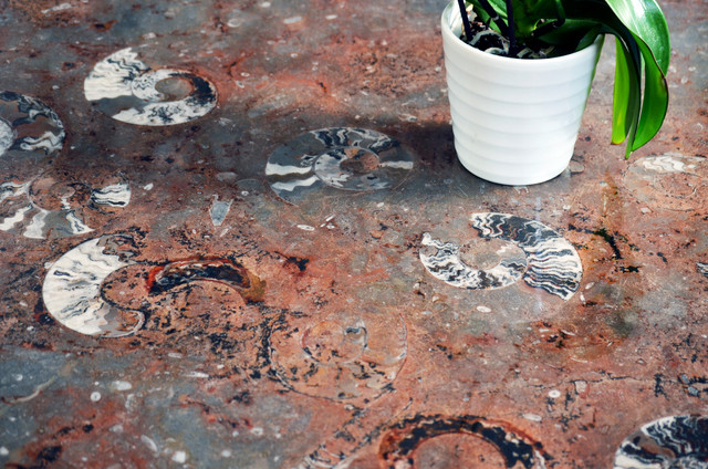 Fossil Marble Tables Home modern-vardagsrum