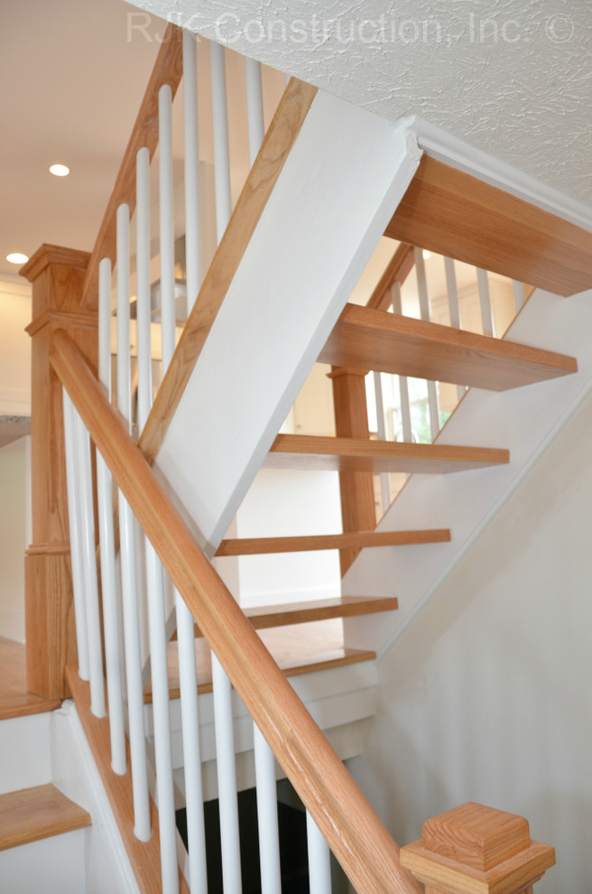 Example of a transitional staircase design in DC Metro