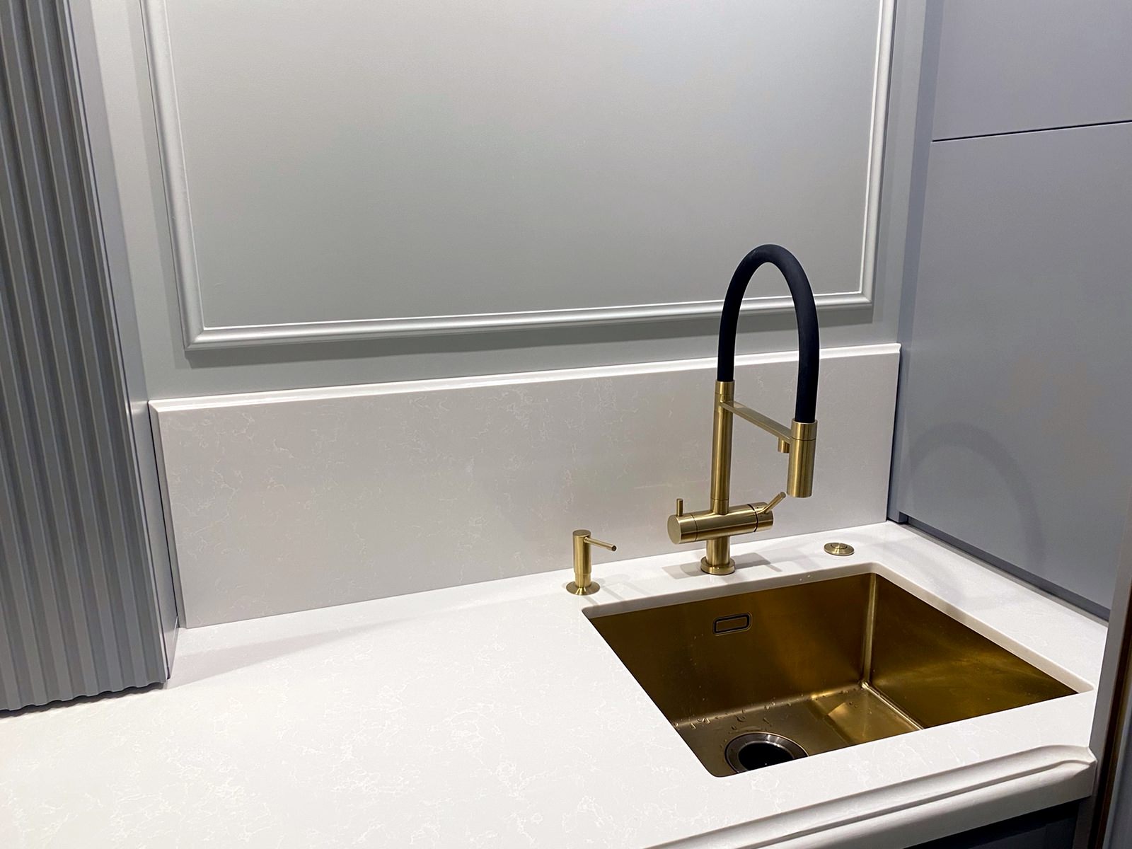 Кухня "PROFILO costola".