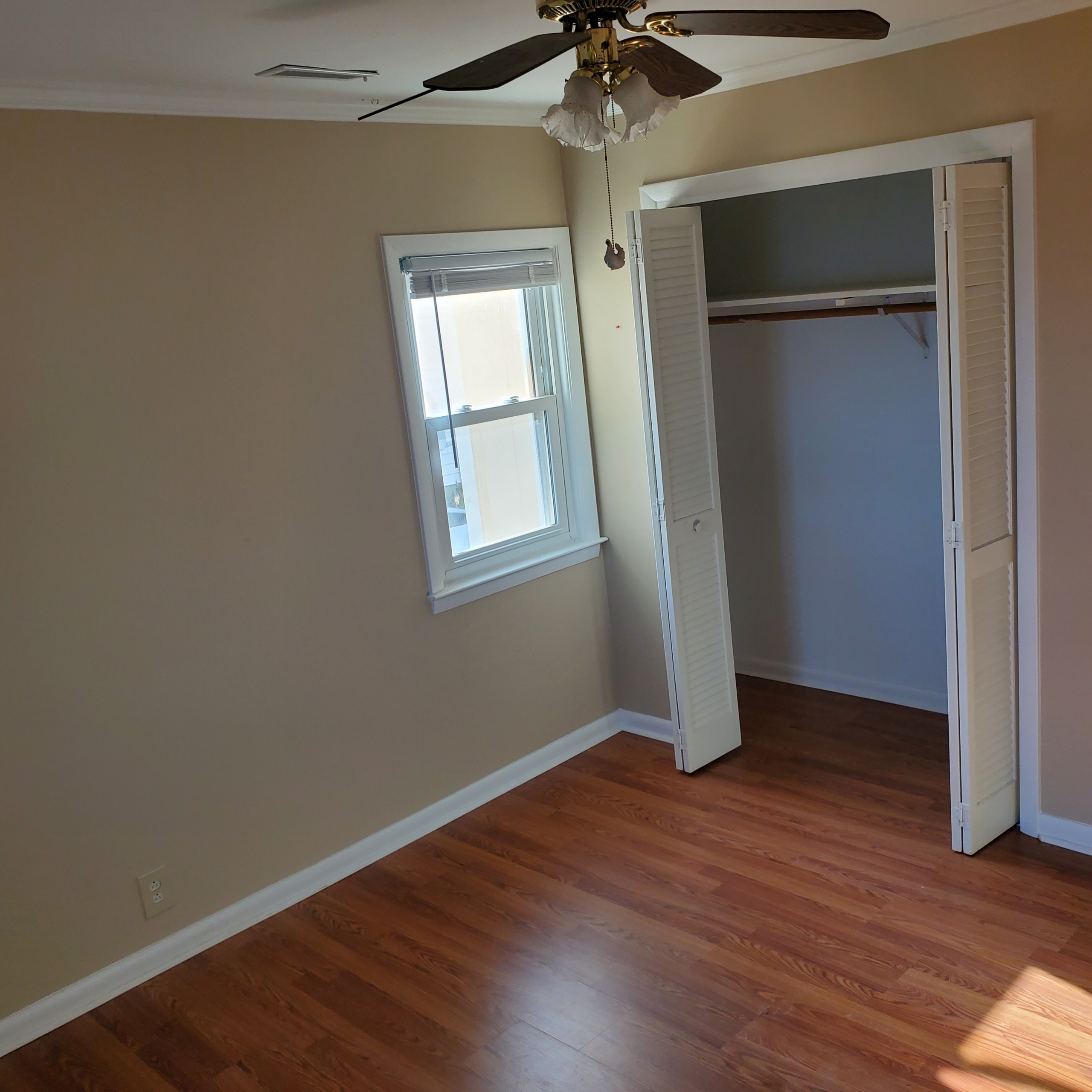 Bedroom to bathroom