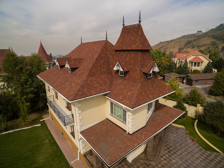 Гибкая черепица ТЕХНОНИКОЛЬ SHINGLAS, коллекция КАДРИЛЬ, цвет ЯШМА