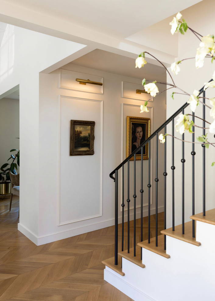 Staircase - contemporary staircase idea in San Francisco