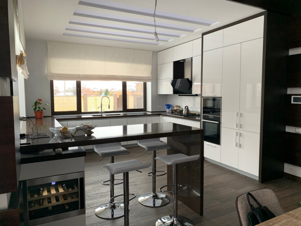 Кухня в современном стиле, пос. Большие Кабаны