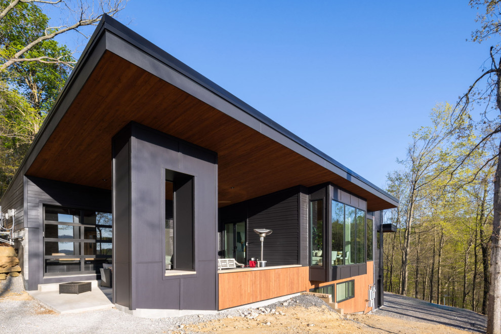 New Build: Lake Pointe Residence