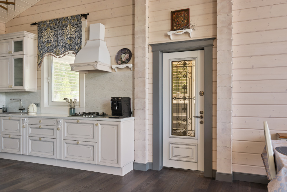 Кантри 7037 в доме из бруса