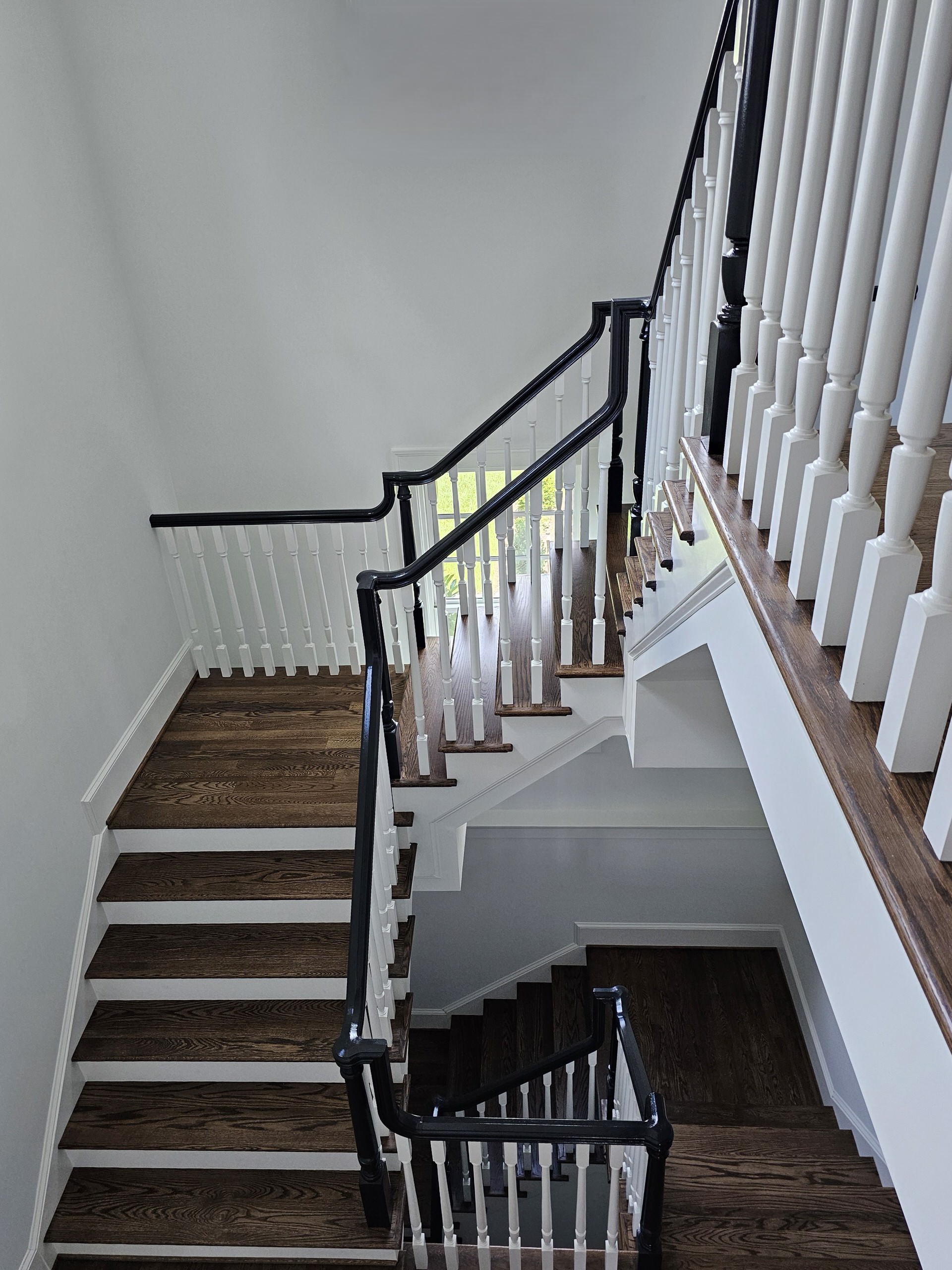 121_Elegant Floating Staircase, Chevy Chase, MD 20815