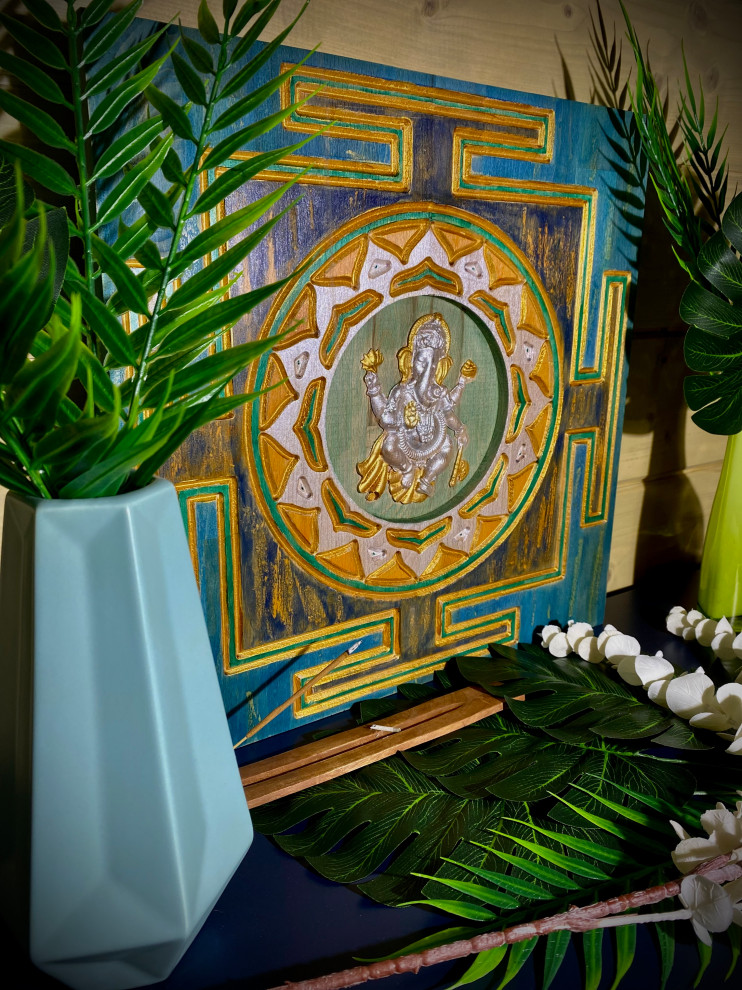 Индийское панно из дерева Ганеша