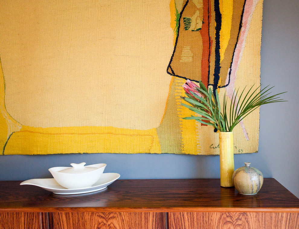 Inspiration for a 1950s home design remodel in Austin