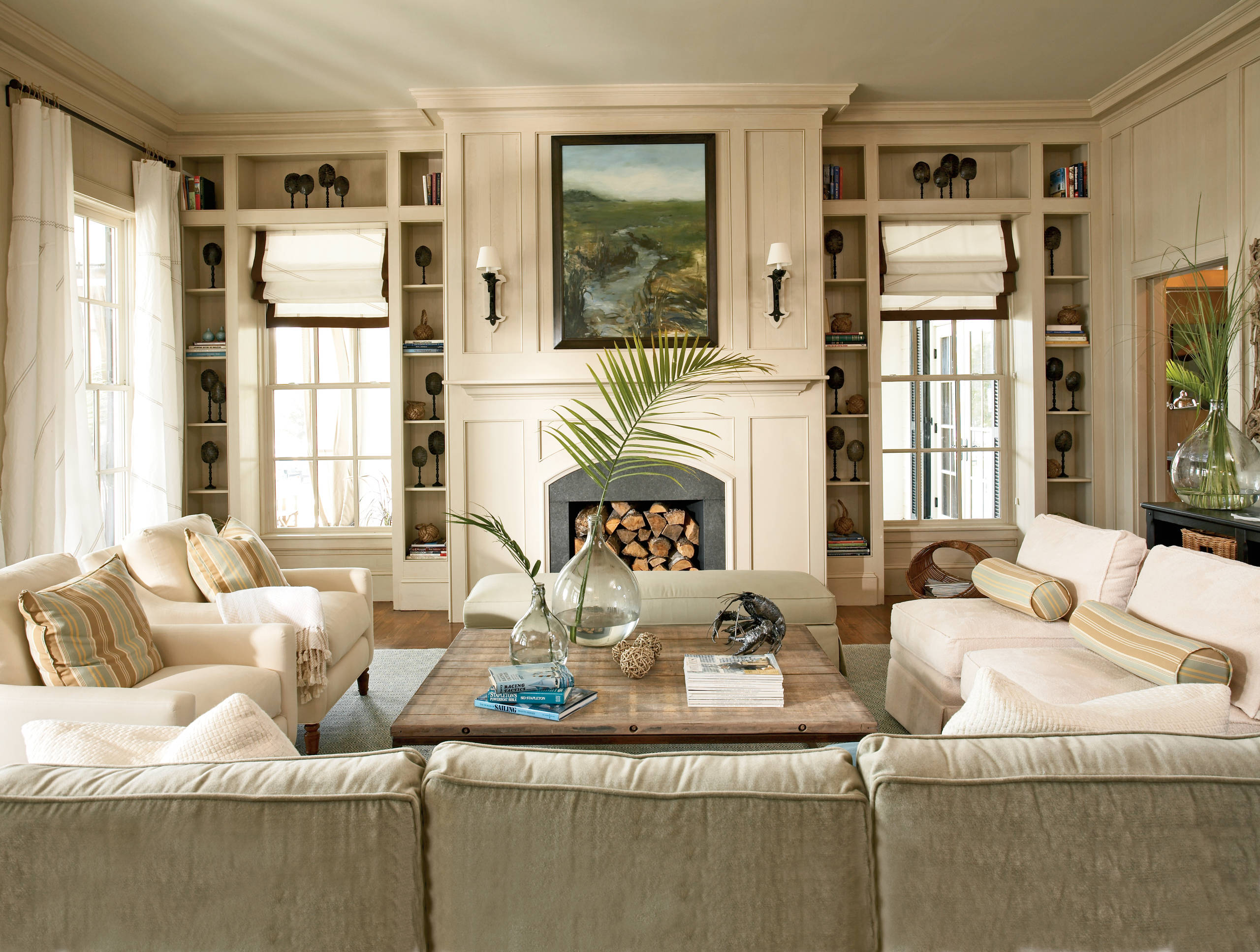 75 Traditional Living Room Ideas You'll Love - January, 2026 | Houzz, image size:2560x1934