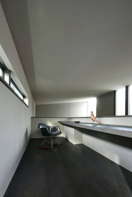 Case Study House #81 Associate: Mimasis Design retro-bureau-a-domicile