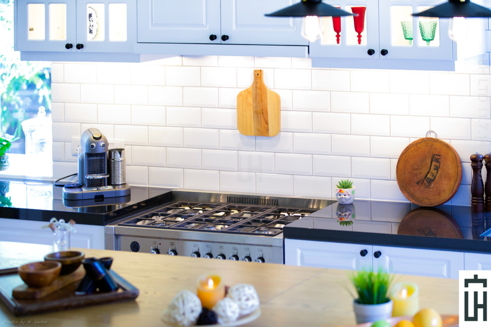 Serious yet Unique Kitchen Design