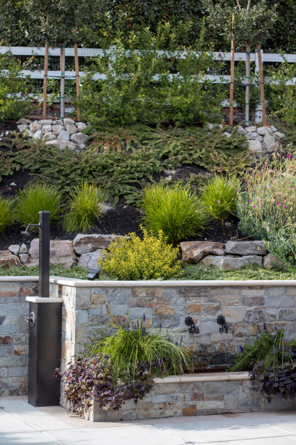 Weber contemporary-garden
