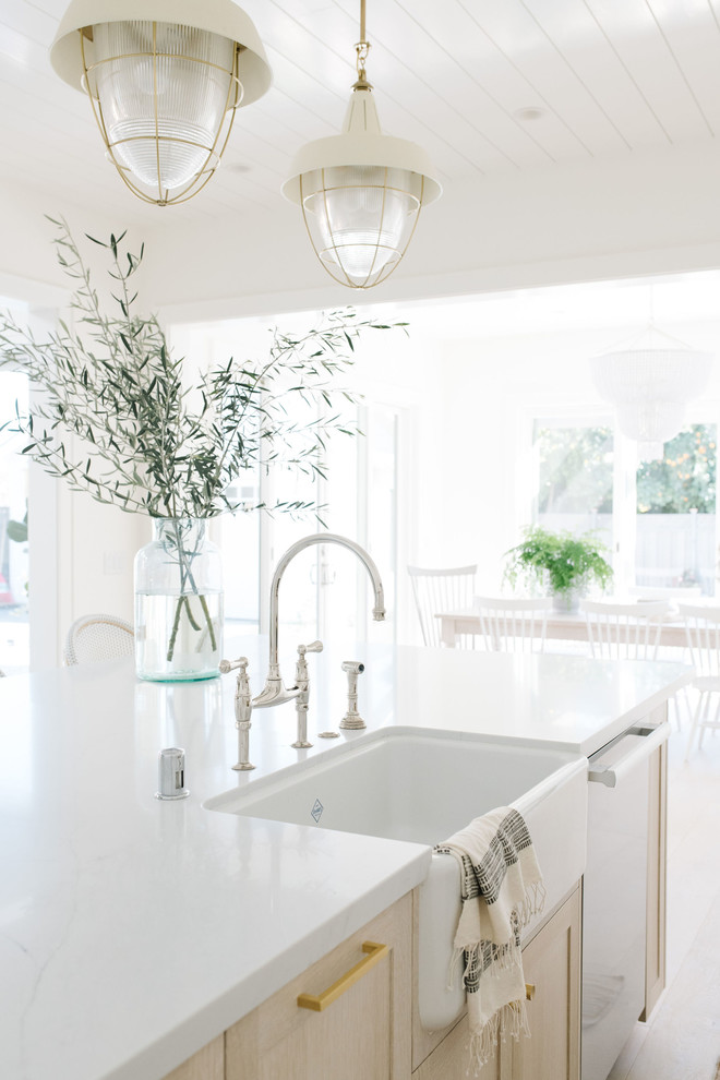 Inspiration for a transitional kitchen remodel in San Francisco