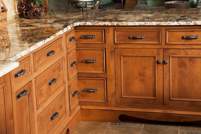 Rustic Log Home rustic-kitchen